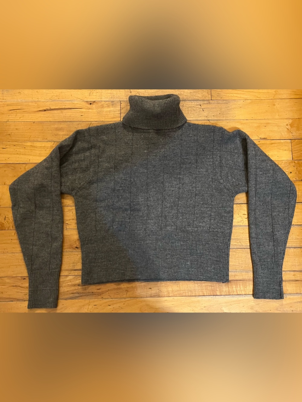 Moods by Krizia Cropped Wool Turtleneck Vintage 1980’s Made in Hong Kong (M)